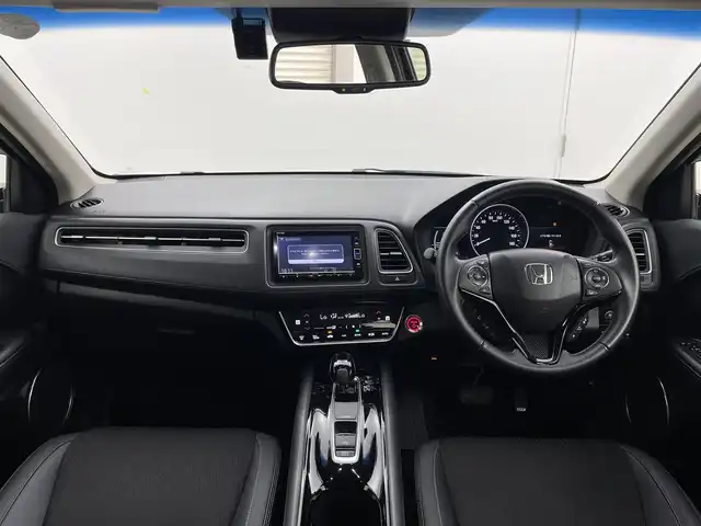 ホンダ ヴェゼル ハイブリッド Z ホンダセンシング 茨城県 2020(令2)年 3.6万km クリスタルブラックパール 純正ナビ/バックカメラ/フルセグ/衝突被害軽減ブレーキ/車線逸脱抑制装置/レーダークルーズコントロール/ETC/ドラレコ/シートヒーター/純正17インチAW/LEDヘッドライト/スマートキー