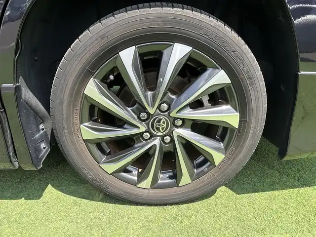トヨタ ヴォクシー S－Z 香川県 2022(令4)年 2.4万km スパークリングブラックパールクリスタルシャイン 登録時走行距離：23196km/メーカー純正ナビ/　CD DVD BT フルセグTV/全方位カメラ/モデリスタフルエアロ/両側パワースライドドア/パワーバックドア/プリクラッシュセーフティシステム/レーンキープアシスト/レーダークルーズコントロール/ブラインドスポットモニター/クリアランスソナー/パーキングアシスト/オートハイビーム/LEDヘッドライト/オートライト/レベライザヘッドライト/MTモード付AT/電子パーキングブレーキ/横滑り防止装置/前後ドライブレコーダー/ビルトインETC/ハーフレザーシート/シートヒーター/革巻きステアリング/ステアリングスイッチ/プッシュスタート/スマートキー