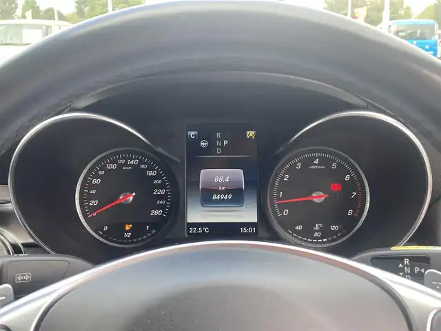 メルセデス・ベンツ Ｃ２００ 4マチック AVG AMGライン 栃木県 2017(平29)年 8.5万km イリジウムシルバー レーダーセーフティパッケージ/Burmesterサウンド/8.4インチディスプレイCOMANDシステムナビ/フルセグTV/DVD/Bluetooth/バックカメラ/DSRC ETC/前後ドライブレコーダー/レザーARTICOシート/シートヒーター/パワーシート/レーダークルーズコントロール/パドルシフト/純正ベースキャリア積込/社外17インチAW+スタッドレスタイヤ積込/エアサス/スマートキー×2