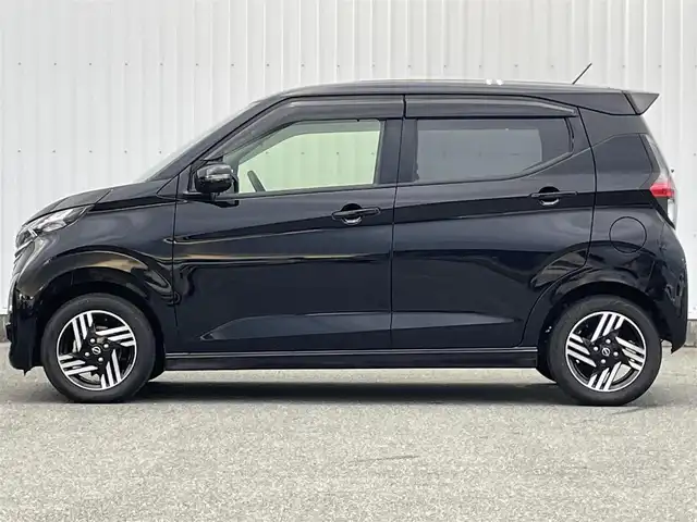 日産 デイズ ハイウェイスターX 福岡県 2024(令6)年 1.8万km ブラック プッシュスタート/スペアキー/Bluetooth接続/アラウンドビューモニター/コーナーセンサー前後/レーンキープアシスト/ダウンヒルアシストコントロール/オートライト/衝突被害軽減システム/LEDヘッドライト