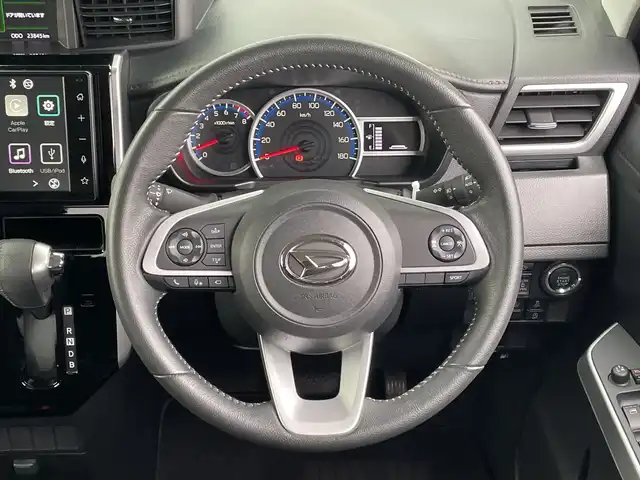 ダイハツ トール カスタムG ターボ 千葉県 2022(令4)年 2.4万km パールホワイトⅢ 純正9インチディスプレイオーディオ/(フルセグTV/BT/FM/AM)/全周囲カメラ/ドライブレコーダー前後/電子制御パーキング/ブレーキホールド/衝突被害軽減システム/車線逸脱警報/レーダークルーズコントロール/両側パワースライドドア/横滑り防止装置/ビルトインETC/アイドリングストップ/LEDヘッドライト/フォグランプ/オートライト/ウィンカーミラー/電動格納ミラー/純正15インチAW/プッシュスタート/スマートキー/フロアマット