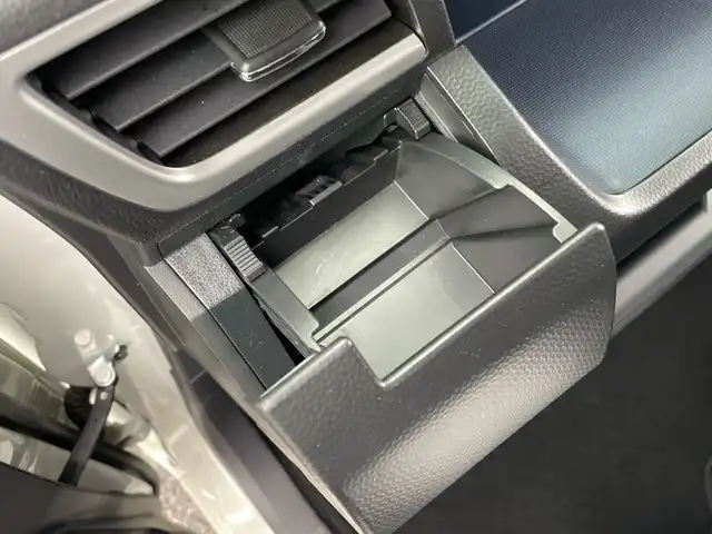 ダイハツ トール カスタムG ターボ 千葉県 2022(令4)年 2.4万km パールホワイトⅢ 純正9インチディスプレイオーディオ/(フルセグTV/BT/FM/AM)/全周囲カメラ/ドライブレコーダー前後/電子制御パーキング/ブレーキホールド/衝突被害軽減システム/車線逸脱警報/レーダークルーズコントロール/両側パワースライドドア/横滑り防止装置/ビルトインETC/アイドリングストップ/LEDヘッドライト/フォグランプ/オートライト/ウィンカーミラー/電動格納ミラー/純正15インチAW/プッシュスタート/スマートキー/フロアマット
