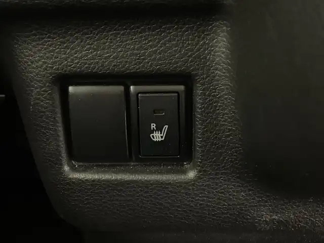 スズキ スペーシア カスタム HYBRID XS 鹿児島県 2021(令3)年 5.3万km ピュアホワイトP 純正ナビ/（AM/FM/CD/DVD/Bluetooth/フルセグ）/バックカメラ/両側パワースライドドア/シートヒーター/レーダークルーズコントロール/レーンキープアシスト/ドライブレコーダー/ETC/純正フロアマット/オートライト/オートハイビーム/純正AW15インチ/ハーフレザーシート/横滑り防止装置