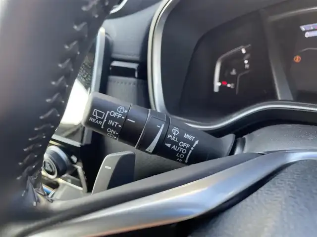 ホンダ ＣＲ－Ｖ EX・マスターピース 三重県 2021(令3)年 5.3万km プラチナホワイトパール 登録時走行距離　５２４１３ｋｍ/禁煙車/サンルーフ/黒皮シート/ルーフレール/純正ナビ/AM/FM/TV/Bluetooth/CD/DVD/TV（フルセグ）/バックカメラ/ビルトインETC/レーダークルコン/ステアリングスイッチ/パドルシフト/シートメモリー/パワーシート/パワーバックドア/プリクラ/レーンキープアシスト/オートライト/アイドリングストップ/純正フロアマット/スペアキー