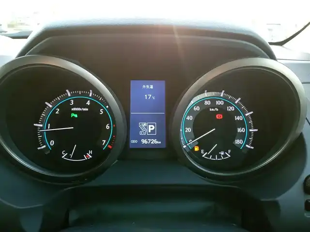 トヨタ ランドクルーザー プラド TX Lパッケージ 福井県 2011(平23)年 9.7万km ホワイトパールクリスタルシャイン 4WD/社外HDDナビ（CN-HW860D）/・（ワンセグTV/CD/DVD/Bluetooth）/バックカメラ/電動格納サードシート/クルーズコントロール/前後コーナーセンサー/前席シートヒーター/前席パワーシート/ETC/エンジンスタートボタン/純正フロアマット/オートライト/スマートキー