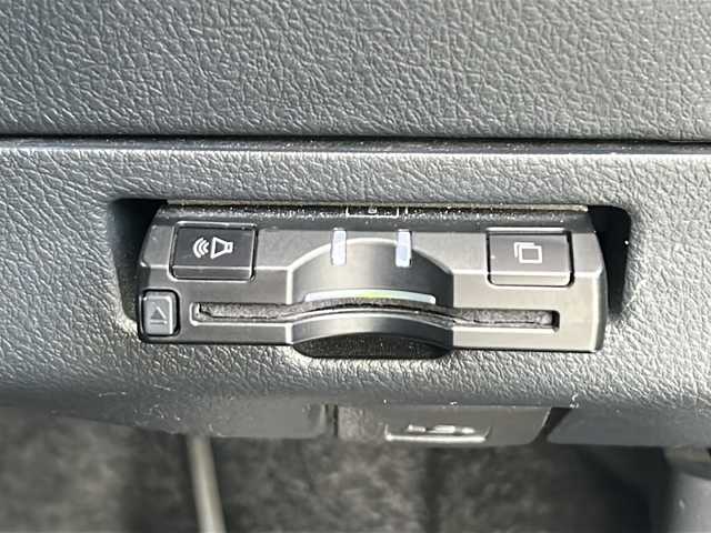 トヨタ ｂＢ Z エアロパッケージ 愛知県 2010(平22)年 6.6万km ホワイト ・禁煙車/・純正HDDナビTV/・バックカメラ/・ETC/・純正１５インチアルミ/・電動格納ミラー/・ドアバイザー/・フロアマット/・新車保証書/・取扱説明書