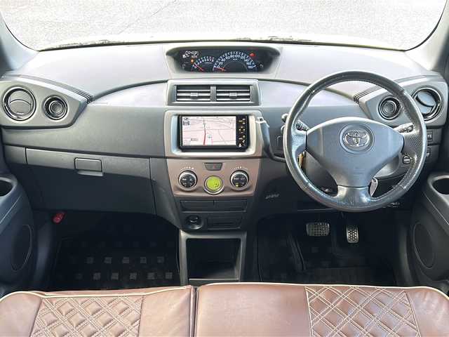 トヨタ ｂＢ Z エアロパッケージ 愛知県 2010(平22)年 6.6万km ホワイト ・禁煙車/・純正HDDナビTV/・バックカメラ/・ETC/・純正１５インチアルミ/・電動格納ミラー/・ドアバイザー/・フロアマット/・新車保証書/・取扱説明書