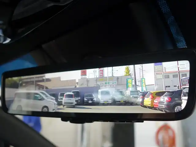 トヨタ ハリアー G 静岡県 2023(令5)年 3.1万km プラチナホワイトパールマイカ ワンオーナー・禁煙車/セーフティーセンス/　プリクラッシュセーフティー/　レーダークルーズコントロール/　ロードサインアシスト/　ドライバー異常時タイオウ/　レーントレーシングアシスト/　アダプティブハイビーム/　カーブ速度抑制/LEDヘッドライト/デジタルインナーミラー/パワーバックドア/運転席パワーシート/8インチコネクティッドナビ対応/　ディスプレイオーディオ/　地デジ・USB・アップルカープレイ/　バックカメラ・ビルトインETC2.0/純正フロアマット