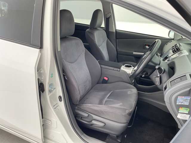 トヨタ プリウス α G 愛知県 2012(平24)年 5.5万km ホワイトパールクリスタルシャイン 純正8型ナビ/バックカメラ/純正アルミホイール/ＥＴＣ/LEDヘッドライト/ドライブレコーダー/フルセグ/CD DVD/Bluetooth/ステアリングスイッチ/スマートキー/プッシュスタート