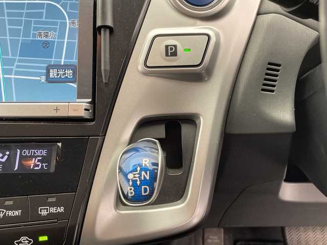 トヨタ プリウス α G 愛知県 2012(平24)年 5.5万km ホワイトパールクリスタルシャイン 純正8型ナビ/バックカメラ/純正アルミホイール/ＥＴＣ/LEDヘッドライト/ドライブレコーダー/フルセグ/CD DVD/Bluetooth/ステアリングスイッチ/スマートキー/プッシュスタート