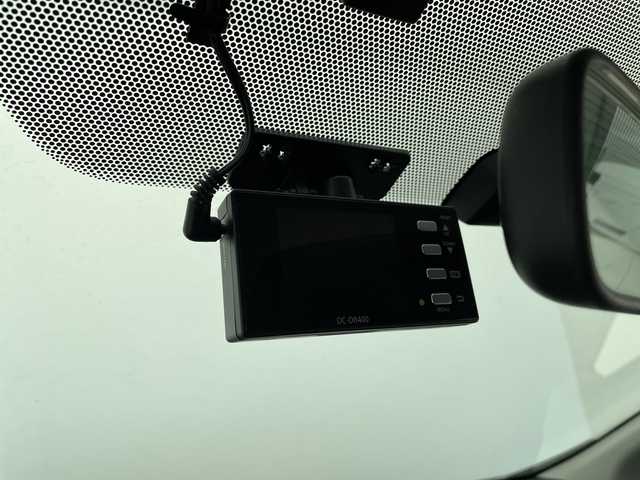 トヨタ プリウス α G 愛知県 2012(平24)年 5.5万km ホワイトパールクリスタルシャイン 純正8型ナビ/バックカメラ/純正アルミホイール/ＥＴＣ/LEDヘッドライト/ドライブレコーダー/フルセグ/CD DVD/Bluetooth/ステアリングスイッチ/スマートキー/プッシュスタート