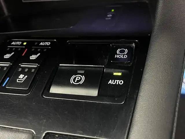 レクサス ＲＸ 450h Fスポーツ 宮城県 2016(平28)年 7.7万km グラファイトブラックガラスフレーク 4WD/純正ナビ　/マークレビンソンサウンド/全周囲カメラ　/ＨＵＤ/BSM　/三眼ＬＥＤヘッドランプ　/シーケンシャルターンランプ　/後席電動格納　/１００Ｖ電源　/パワーバックドア　/レクサスセーフティ　/アダプティブクルーズコントロール/インテリジェントクリアランスソナー/黒革シート　/メモリ機能付パワーシート/ＥＴＣ2.0　/前後ドライブレコーダー/純正20インチAW/禁煙車