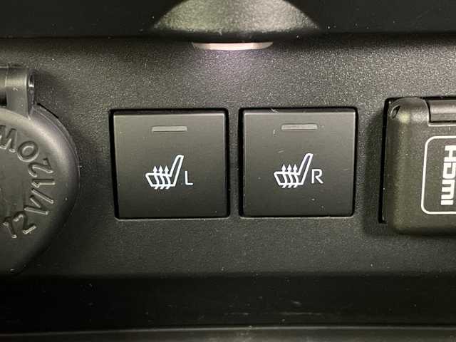 トヨタ ライズ Z 群馬県 2024(令6)年 2万km シャイニングホワイトパール 純正９型ディスプレイオーディオ　バックカメラ　前席シートヒーター　アダプティブクルーズコントロール　ＬＥＤヘッドライト　衝突被害軽減ブレーキ　レーンアシスト　クリアランスソナー　オートライト　禁煙車