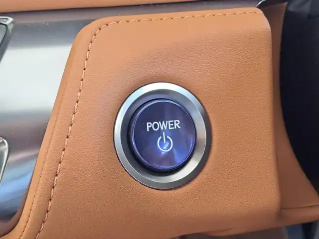 レクサス ＬＣ 500h Lパッケージ 大阪府 2020(令2)年 0.7万km ラディアントレッドコントラストレイヤリング /禁煙車//ワンオーナー//メーカーオプション/・有償色ラディアントコントラストレイヤリング(3T5)/・マークレビンソンオーディオ/・カラーヘッドアップディスプレイ/・鍛造21インチアルミ・ランフラットタイヤ//純正メモリナビ/・フルセグTV・Bluetooth・CD・DVD・AM・FM・SD・AUX・USB//バックカメラ//オーカー内装色//セミアニリン本革シート//前席シートヒーター・エアシート//運転席メモリー付パワーシート//レーダークルーズコントロール//ブラインドスポットモニター//レーンキープアシスト//タイヤ空気圧警告システム//クリアランスソナー//ガラスルーフ//ビルトインETC2.0//ステアリングヒーター//プッシュスタート//スペアキー//保証書//取扱説明書