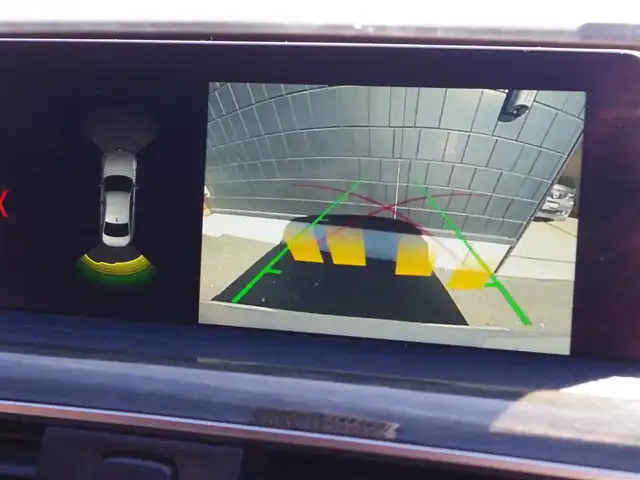 ＢＭＷ ３２０ｉ Mスポーツ 埼玉県 2019(平31)年 2.7万km アルピンホワイトⅢ アダプティブクルーズコントロール/インテリジェントセーフティ/パークディスタンスコントロール/ブラインドスポットモニター/コンフォートアクセス/バックカメラ/純正ナビ/ドラレコ/ETC/シートヒーター/シートポジションメモリー機能/スタッドレスタイヤ