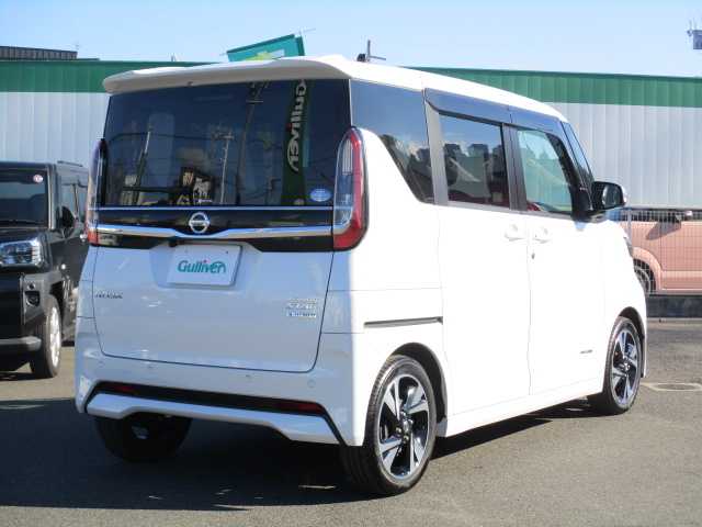 日産 ルークス HWS Gターボ プロパイロットED 岡山県 2021(令3)年 6万km ホワイトパール インテリジェントエマージェンシーブレーキ/踏み間違い衝突防止アシスト/インテリジェントFCW/車線逸脱警報（LDW・インテリジェントLi)/プロパイロット/先行車発進お知らせ/速度標識表示/インテリジェントアラウンドビューモニター/インテリジェントDA/ワンオーナー/純正9インチSDナビ/フルセグテレビ/アラウンドビューモニター/Bluetooth/USB/DVD再生可能/ハンズフリーパワースライドドア/両側パワースライドドア/純正ドライブレコーダー（フロント・リア）/オートライト/LEDヘッドライト/2.0対応ビルトインETC/ウィンカーミラー/純正15AW/純正フロアマット/スマートキー2個/取扱説明書/保証書