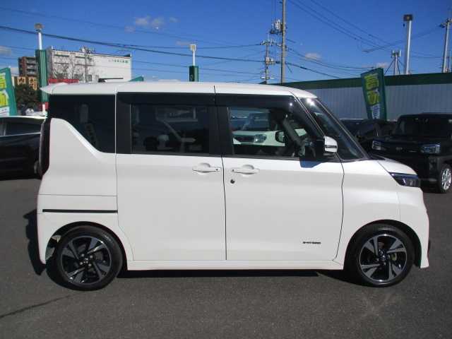 日産 ルークス HWS Gターボ プロパイロットED 岡山県 2021(令3)年 6万km ホワイトパール インテリジェントエマージェンシーブレーキ/踏み間違い衝突防止アシスト/インテリジェントFCW/車線逸脱警報（LDW・インテリジェントLi)/プロパイロット/先行車発進お知らせ/速度標識表示/インテリジェントアラウンドビューモニター/インテリジェントDA/ワンオーナー/純正9インチSDナビ/フルセグテレビ/アラウンドビューモニター/Bluetooth/USB/DVD再生可能/ハンズフリーパワースライドドア/両側パワースライドドア/純正ドライブレコーダー（フロント・リア）/オートライト/LEDヘッドライト/2.0対応ビルトインETC/ウィンカーミラー/純正15AW/純正フロアマット/スマートキー2個/取扱説明書/保証書