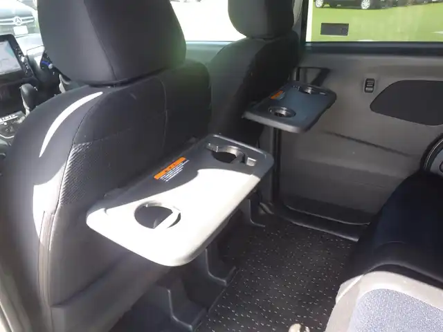 日産 ルークス ハイウェイスター X 千葉県 2020(令2)年 3.4万km チタニウムグレーメタリック エマージェンシーブレーキ/ハンズフリー左側パワースライドドア/右イージークローザードア/9インチ純正SDナビ/地デジTV/【DVD/CD再生機能　Bluetooth接続】/アラウンドビューモニター/ドライブレコーダー/ステアリングスイッチ/LEDヘッドライト/フォグライト/ウインカーミラー/コーナーセンサー/純正14インチアルミホイル/サイド/カーテン/ニーエアバッグ/インテリジェントキー