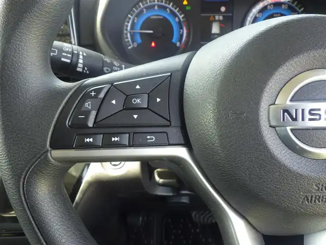 日産 ルークス ハイウェイスター X 千葉県 2020(令2)年 3.4万km チタニウムグレーメタリック エマージェンシーブレーキ/ハンズフリー左側パワースライドドア/右イージークローザードア/9インチ純正SDナビ/地デジTV/【DVD/CD再生機能　Bluetooth接続】/アラウンドビューモニター/ドライブレコーダー/ステアリングスイッチ/LEDヘッドライト/フォグライト/ウインカーミラー/コーナーセンサー/純正14インチアルミホイル/サイド/カーテン/ニーエアバッグ/インテリジェントキー
