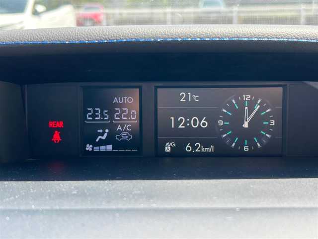 スバル レヴォーグ 1．6GT－S アイサイト 熊本県 2015(平27)年 7.2万km クリスタルホワイトP アドバンスドセーフティパッケージ/アイサイト/社外19インチAW/社外フルエアロ（ROWEN）/プッシュスタート/パナソニック製ナビ/（CD・DVD・フルセグTV・BTオーディオ・SD）/バックカメラ/ETC/レーダークルーズ/パドルシフト/前席パワーシート/LEDヘッドライト/オートライト/フォグライト/横滑り防止装置/ウィンカーミラー/純正フロアマット/ドアバイザー