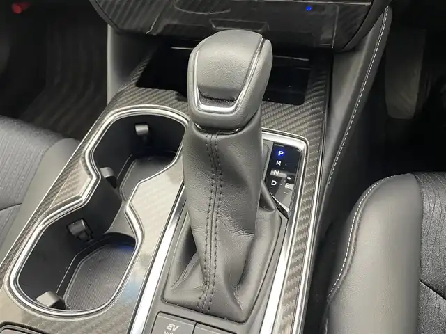 トヨタ クラウン ハイブリッド RS 滋賀県 2021(令3)年 3.3万km プレシャスホワイトパール 禁煙車/トヨタセーフティセンス/純正12.3インチSDナビ/フルセグ/全方位カメラ/革巻ステアリング/ハーフレザー/パワーシート/シートヒーター/前後ソナー/前後ドラレコ/オートハイビーム/オートライト/BSM/ビルトインETC/スマートキー/プッシュスタート