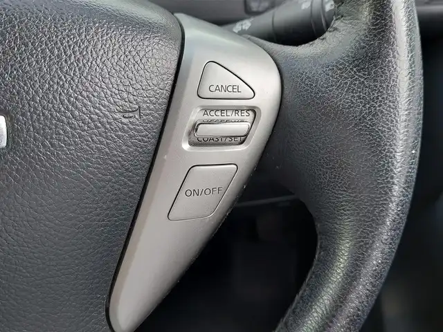日産 セレナ ハイウェイスター Sハイブリッド 東京都 2012(平24)年 7.6万km エターナルスノーホワイト ワンオーナー/純正ナビ MC312D-W/フルセグTV/バックカメラ/ETC/プッシュスタート/アイドリングストップ/クルーズコントロール/両側パワースライドドア/パーソナルテーブル/後席ロールサンシェード/HIDヘッドライト/オートライト/16インチ純正アルミホイール