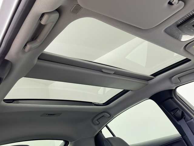 トヨタ プリウス Z 鹿児島県 2023(令5)年 1.1万km プラチナホワイトパールマイカ Toyota Safety Sense/純正12.3型ディスプレィオーディオ/Bluetooth対応/全方位カメラ/バックカメラ/黒レザーシート/・前席シートヒーター /・前席エアシート /・メモリシート /パノラマルーフ/デジタルインナーミラー/ブラインドスポットモニター/置くだけ充電/ビルトインETC2.0/ステアリングヒーター/パワーバックドア /オートホールド/純正19インチアルミホイール/前後コーナーセンサー/LEDヘッドライト/オートライトコントロール/電動格納ミラー/純正フロアマット/スマートキー/エンジンプッシュスタート/保証書/取扱説明書