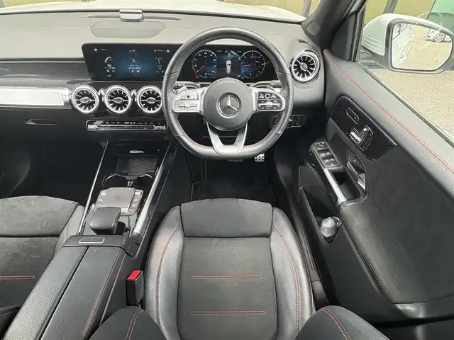 メルセデス・ベンツ Ｍ・ベンツ ＧＬＢ２００ｄ 4マチック AMGライン 石川県 2021(令3)年 3.8万km デジタルホワイト ナビゲーションパッケージ/Mercedes me/4WD/衝突軽減ブレーキ/純正メモリーナビ/フルセグＴＶ/バック/フロント/サイド/３６０カメラ/USB/アダプティブクルーズコントロール/レーンキープアシスト/ブラインドスポットモニター/電動格納ミラー/クリアランスソナー/パドルシフト/電動リアゲート/ドライブレコーダー(前方)/電動シート(前席)/シートヒーター(前席)/メモリーシート(前席)/オートライト/LEDヘッドライト/ETC2.0