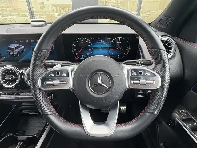 メルセデス・ベンツ Ｍ・ベンツ ＧＬＢ２００ｄ 4マチック AMGライン 石川県 2021(令3)年 3.8万km デジタルホワイト ナビゲーションパッケージ/Mercedes me/4WD/衝突軽減ブレーキ/純正メモリーナビ/フルセグＴＶ/バック/フロント/サイド/３６０カメラ/USB/アダプティブクルーズコントロール/レーンキープアシスト/ブラインドスポットモニター/電動格納ミラー/クリアランスソナー/パドルシフト/電動リアゲート/ドライブレコーダー(前方)/電動シート(前席)/シートヒーター(前席)/メモリーシート(前席)/オートライト/LEDヘッドライト/ETC2.0