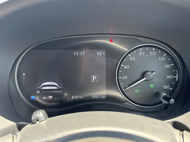 日産 キックス X ツートーンインテリアED 奈良県 2021(令3)年 3.1万km ピュアブラック 純正ナビ(フルセグTV/CD/DVD/AM・FM/BT)/アラウンドビューモニター/ETC/前方ドラレコ/デジタルインナーミラー/ステアリングヒーター/前席シートヒーター/プロパイロット/インテリジェントエマージェンシーブレーキ/踏み間違い衝突防止アシスト/インテリジェントLI/LDW/ハイビームアシスト/オートブレーキホールド/純正17インチアルミホイール/純正フロアマット/スペアキー