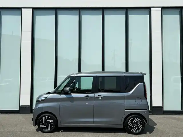 日産 ルークス ハイウェイスター X 大阪府 2024(令6)年 1.2万km チタニウムグレーメタリック 純正9インチディスプレイオーディオ/   Bluetooth/USB　/全方位モニター/エマージェンシーブレーキ　/クリアランスソナー/アイドリングストップ/両側パワースライドドア　/純正フロアマット/プッシュスタート/スマートキー　/純正14インチアルミホイール　/ベンチシート　/LEDヘッドライト
