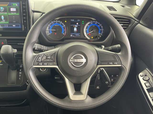 日産 ルークス ハイウェイスター X 愛知県 2024(令6)年 1.2万km チタニウムグレーメタリック 純正9インチディスプレイオーディオ/(AppleCarPlay/AndroidAuto/Bluetooth/USB)/全方位モニター/エマージェンシーブレーキ　/クリアランスソナー/両側パワースライドドア　/デジタルインナーミラー/純正フロアマット/シートバックテーブル/後席サンシェード/純正14インチアルミホイール　/LEDヘッドライト