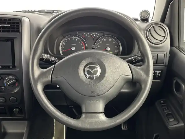 マツダ ＡＺ オフロード XC 新潟県 2014(平26)年 18.1万km シルキーシルバーメタリック 社外ナビ/フルセグ/CD/光軸レベライザー/バイザー/ツィーター/フォグ