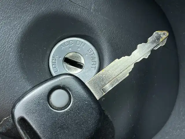 マツダ ＡＺ オフロード XC 新潟県 2014(平26)年 18.1万km シルキーシルバーメタリック 社外ナビ/フルセグ/CD/光軸レベライザー/バイザー/ツィーター/フォグ