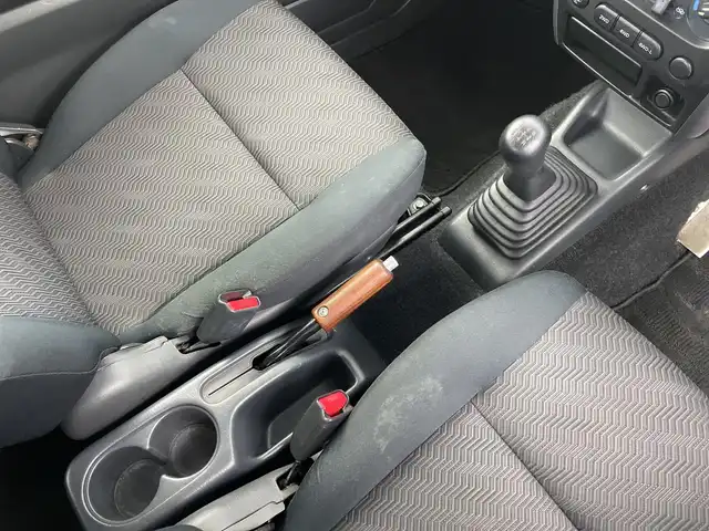 マツダ ＡＺ オフロード XC 新潟県 2014(平26)年 18.1万km シルキーシルバーメタリック 社外ナビ/フルセグ/CD/光軸レベライザー/バイザー/ツィーター/フォグ