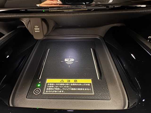 ホンダ ヴェゼル ハイブリッド e:HEV Z 兵庫県 2025(令7)年 0.1千km プラチナホワイトパール e:HEV Z　3VC4AG3　Honda CONNECTディスプレー+ETC2.0車載器+ワイヤレス充電器(220/000)/純正メモリーナビ（フルセグ・BT・カープレイ）/バックカメラ/追従式クルーズコントロール/パワーバックドア/純正18インチAW/ハーフレザーシート/シートヒーター（D/N席）/オートライト/オートハイビーム/前後コーナーセンサー/LEDヘッドランプ/BSM/PCS/レーンキープ/置くだけ充電/パドルシフト
