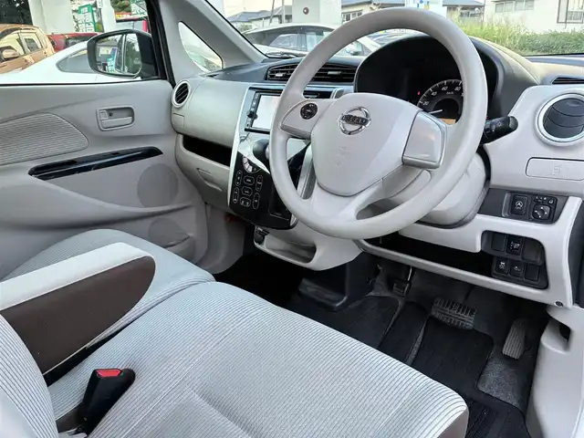 日産 デイズ X 熊本県 2017(平29)年 10.2万km ホワイトパール 純正7インチナビ（MJ116D-W）/【フルセグTV/Bluetooth/CD/DVD】/全方位カメラ/バックカメラ/衝突被害軽減装置/純正14インチAW/プッシュスタート/ステアリングスイッチ/純正フロアマット/純正ドアバイザー/横滑り防止/盗難防止装置/保証書/取扱説明書