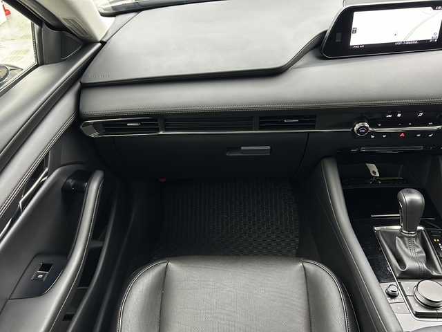 マツダ マツダ３セダン 20S Lパッケージ 宮城県 2020(令2)年 2.9万km マシーングレープレミアムM 純正ナビ/(BT/CD/USB/TV)/全方位カメラ/ビルトインETC/前方ドライブレコーダー/レザーシート/シートヒーター/レーダークルーズコントロール/パドルシフト/HUD/プッシュスタート/スマートキー/スペアキー/オートライト/LEDヘッドライト/純正18インチアルミホイール/社外フロアマット