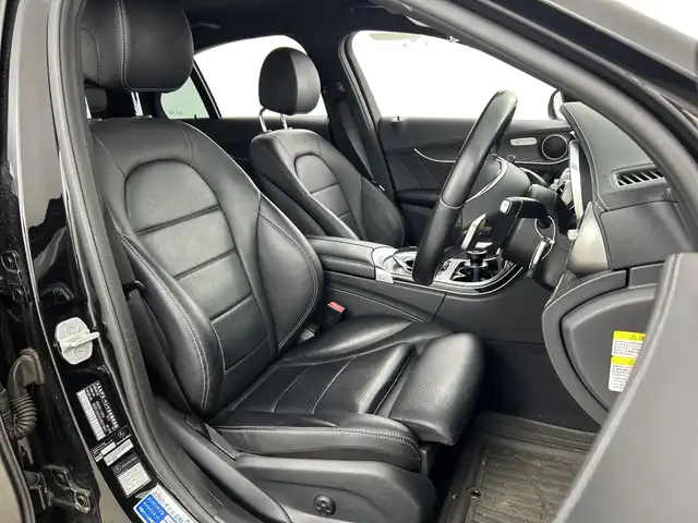 メルセデス・ベンツ Ｃ１８０ アバンギャルド AMGライン 愛知県 2015(平27)年 7.2万km 黒 レーダーセーフティパッケージ/ベーシックパッケージ/COMANDシステム/バックカメラ/LEDインテリジェントライトシステム/18インチ5本スポークアルミホイール/ナッパ巻ステアリング/黒合皮シート/運転席助手席パワーシート＆シートヒーター