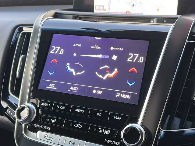 トヨタ クラウン ハイブリッド G－エグゼクティブ Four 広島県 2019(平31)年 7万km ホワイトパールクリスタルシャイン 禁煙/純正ナビ/CD/DVD/DTV/Bluetooth/パノラミックビューモニター/レーダークルーズコントロール/LEDオートライト/オートマチックハイビーム/社外AW付スタッドレス積み込み/ビルトインETC2.0/ドライブレコーダー/レザーシート/シートヒーター/シートベンチレーション/パワーシート/メモリーシート/ステアリングスイッチ/ステアリングヒーター/ワイヤレス充電/スマートキー/スペアキー/カードキー