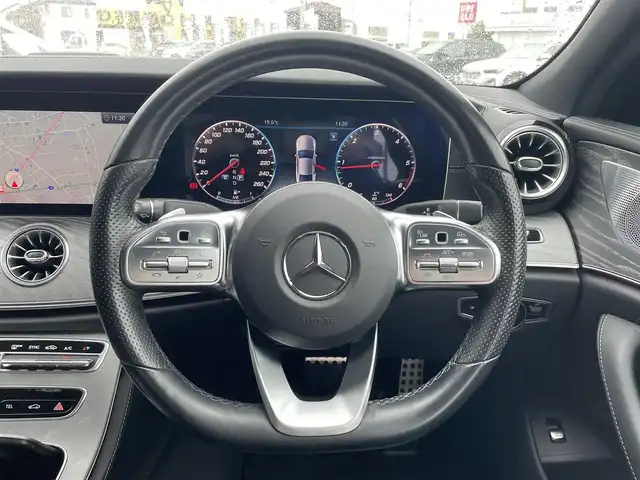 メルセデス・ベンツ ＣＬＳ２２０ｄ 埼玉県 2020(令2)年 0.1千km 白 黒革シート /スライディングルーフ /Burmester /純正ナビ/全方位カメラ /apple car play /エアサスペンション  /ヘッドアップディスプレイ/アンビエントライト /ブラインドスポットモニター  /シートヒーター/エアコン/ETC/ドライブレコーダー
