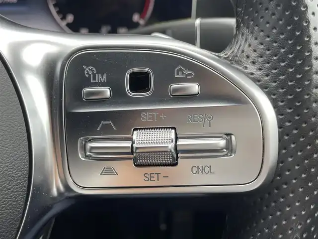 メルセデス・ベンツ ＣＬＳ２２０ｄ 埼玉県 2020(令2)年 0.1千km 白 黒革シート /スライディングルーフ /Burmester /純正ナビ/全方位カメラ /apple car play /エアサスペンション  /ヘッドアップディスプレイ/アンビエントライト /ブラインドスポットモニター  /シートヒーター/エアコン/ETC/ドライブレコーダー