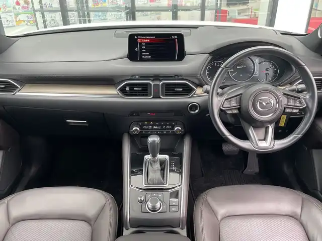 マツダ ＣＸ－５ XD エクスクルーシブモード 千葉県 2020(令2)年 4.3万km スノーフレイクホワイトパールマイカ 純正SDナビ/(フルセグTV/BT/CD/DVD/FM/AM)/全周囲カメラ/ヘッドアップディスプレイ/ブラインドスポットモニター/BOSEサウンド/衝突被害軽減システム/車線逸脱警報/レーダークルーズコントロール/レザーシート/シートヒーター/エアシート/ステアリングヒーター/メモリー付きパワーシート/横滑り防止装置/ETC/アイドリングストップ/LEDヘッドライト/フォグランプ/オートライト/ウィンカーミラー/電動格納ミラー/純正19インチAW/プッシュスタート/スマートキー/フロアマット/スペアキー/取扱説明書/保証書