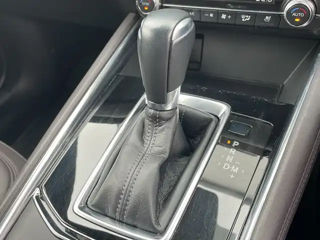 マツダ ＣＸ－５ XD エクスクルーシブモード 千葉県 2020(令2)年 4.3万km スノーフレイクホワイトパールマイカ 純正SDナビ/(フルセグTV/BT/CD/DVD/FM/AM)/全周囲カメラ/ヘッドアップディスプレイ/ブラインドスポットモニター/BOSEサウンド/衝突被害軽減システム/車線逸脱警報/レーダークルーズコントロール/レザーシート/シートヒーター/エアシート/ステアリングヒーター/メモリー付きパワーシート/横滑り防止装置/ETC/アイドリングストップ/LEDヘッドライト/フォグランプ/オートライト/ウィンカーミラー/電動格納ミラー/純正19インチAW/プッシュスタート/スマートキー/フロアマット/スペアキー/取扱説明書/保証書