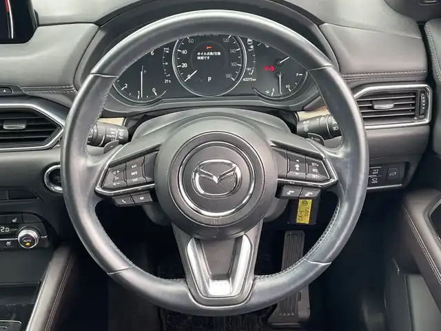 マツダ ＣＸ－５ XD エクスクルーシブモード 千葉県 2020(令2)年 4.3万km スノーフレイクホワイトパールマイカ 純正SDナビ/(フルセグTV/BT/CD/DVD/FM/AM)/全周囲カメラ/ヘッドアップディスプレイ/ブラインドスポットモニター/BOSEサウンド/衝突被害軽減システム/車線逸脱警報/レーダークルーズコントロール/レザーシート/シートヒーター/エアシート/ステアリングヒーター/メモリー付きパワーシート/横滑り防止装置/ETC/アイドリングストップ/LEDヘッドライト/フォグランプ/オートライト/ウィンカーミラー/電動格納ミラー/純正19インチAW/プッシュスタート/スマートキー/フロアマット/スペアキー/取扱説明書/保証書