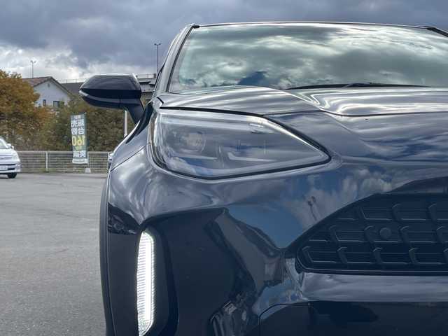 トヨタ ヤリスクロス ハイブリッド Z 山梨県 2020(令2)年 6.5万km ブラックマイカ 純正ディスプレイオーディオ/フルセグ/バックカメラ/ETC/スマートキー/LEDライト/４WD/ハーフレザー/シートヒーター/パワーシート/レーダークルーズコントロール/レーンキープアシスト/コーナーセンサー/純正フロアマット