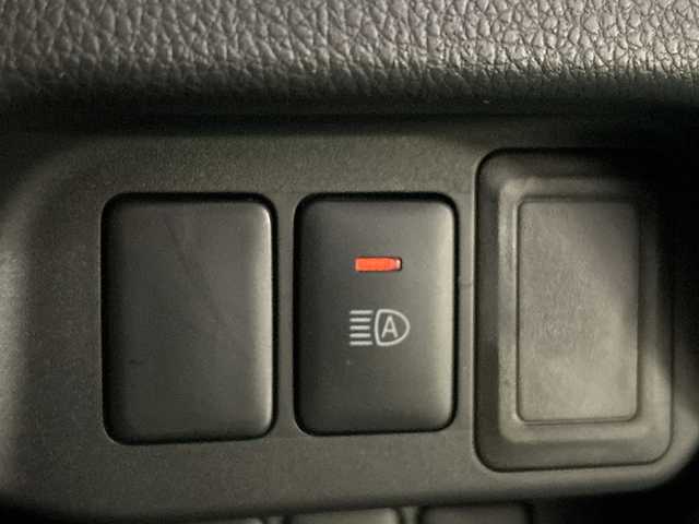 日産 デイズ ハイウェイスターX 福岡県 2019(平31)年 0.3万km ホワイトパール 純正ナビ/（TV/Bluetooth/TV/USB/CD/DVD/AUX）/全方位カメラ/バックカメラ/前方ドライブレコーダー（DJ4-D）/純正14インチアルミホイール/横滑り防止装置/車線逸脱警報/アイドリングストップ/オートマチックハイビーム/ETC/スペアキー/プッシュスタート/スマートキー/純正フロアマット/ドアバイザー/ステアリングスイッチ/ISOFIX/フォグランプ