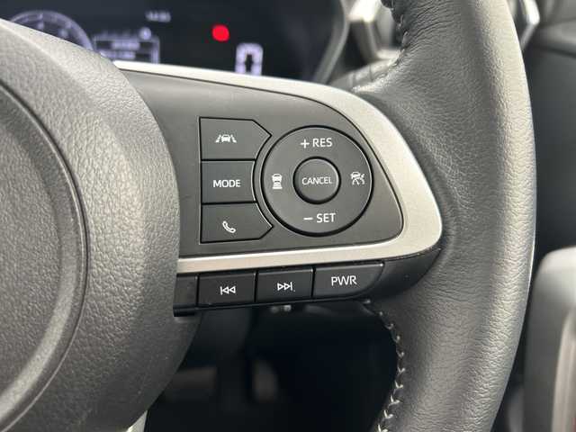 トヨタ ライズ Z 三重県 2020(令2)年 2.6万km シャイニングホワイトパール /禁煙車//純正ナビ//Bluetooth/フルセグ/CD/DVD/SD//レーダークルーズコントロール//バックモニター//前席シートヒーター//ブラインドスポットモニター//ビルトインETC//前後コーナーセンサー//LEDヘッドライト//純正17インチAW