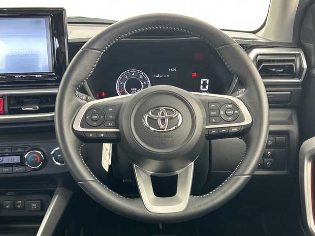 トヨタ ライズ Z 三重県 2020(令2)年 2.6万km シャイニングホワイトパール /禁煙車//純正ナビ//Bluetooth/フルセグ/CD/DVD/SD//レーダークルーズコントロール//バックモニター//前席シートヒーター//ブラインドスポットモニター//ビルトインETC//前後コーナーセンサー//LEDヘッドライト//純正17インチAW