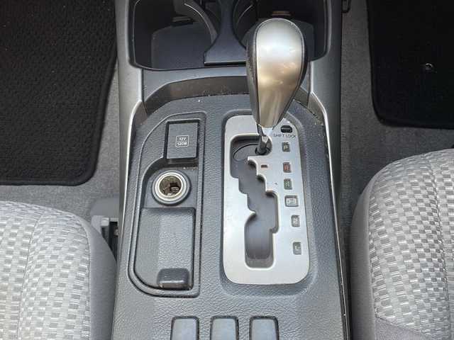 トヨタ ハイラックス サーフ SSR－X LTD 高知県 2007(平19)年 12.9万km ホワイトパールクリスタルシャイン リフトアップ/ブロックタイヤ/４ＷＤ/ナビ/・Bluetooth/・CD/DVD/・フルセグTV/バックモニター/ＥＴＣ